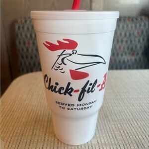Chick-fil-A Reusable Cup w/ Lid & Straw | White Logo Tumbler